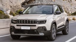 Jeep Avenger e-Hybrid (2024) Jeep Avenger e-Hybrid (2024)