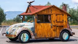 VW Beetle Log Cabin VW Beetle Log Cabin
