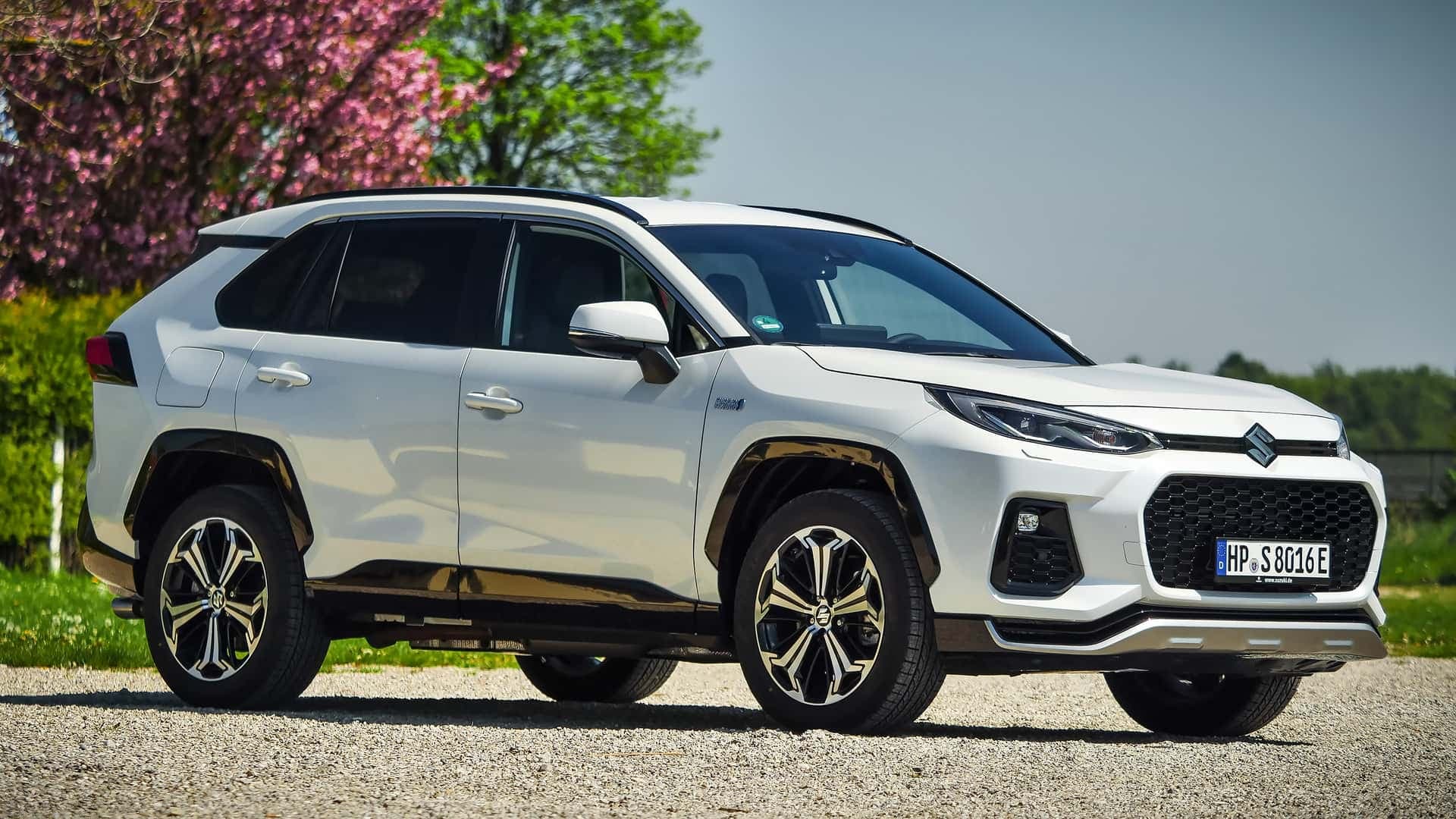 Suzuki Across Plug-in Hybrid (2023) im Test Suzuki Across Plug-in Hybrid (2023) im Test