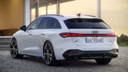 Audi A5 Avant e-hybrid quattro (2025) Audi A5 Avant e-hybrid quattro (2025)