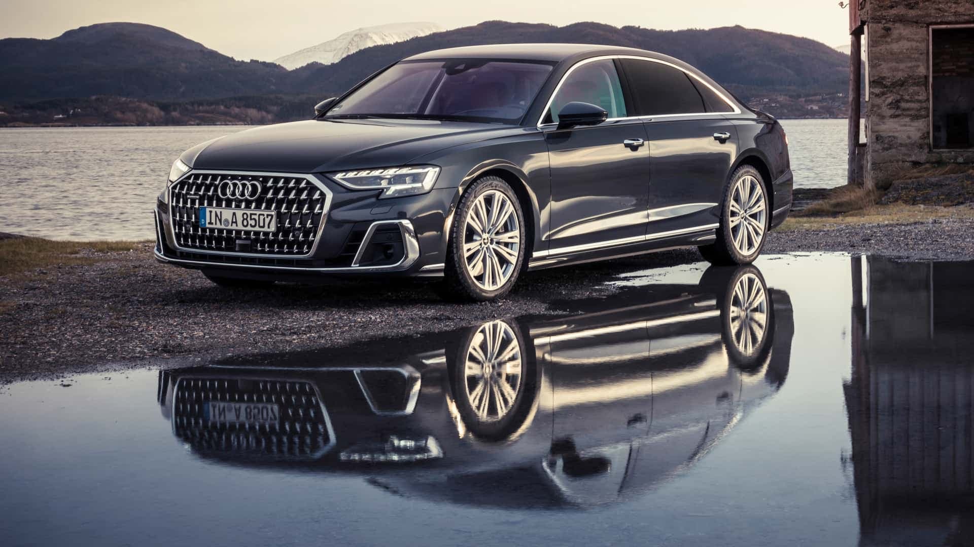 Audi A8 L (2021) Audi A8 L (2021)