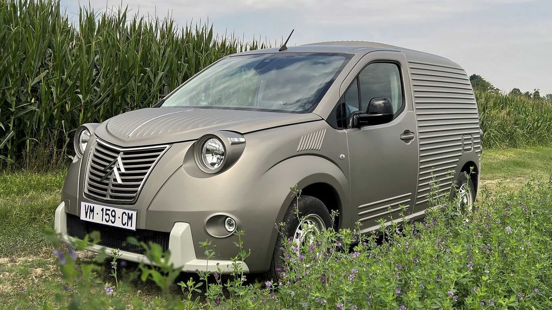 Citroen Berlingo 2CV Fourgonnette von Caselani Citroen Berlingo 2CV Fourgonnette von Caselani