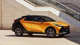 Foto - Toyota C-HR 2023 - immagini - photogallery
Foto - Toyota C-HR 2023 - immagini - photogallery
