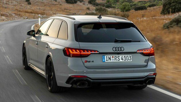 Audi RS4 Neuwagen image