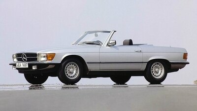 Bild: Mercedes SL 380 Cabrio