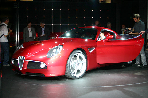Pariser Mondial de l`Automobile 2006  Übersicht der heißesten Neuheiten