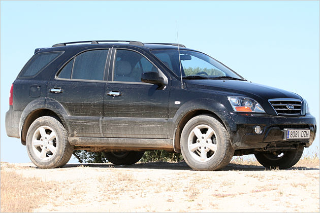 Neue Allradler: Durch Schnee und Schlamm mit Freelander, X5 und Co.