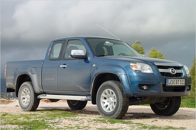 Neue Allradler: Durch Schnee und Schlamm mit Freelander, X5 und Co.