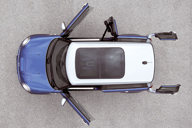 Lassen Sie es Klappen  Autos mit gegenläufigen Türen