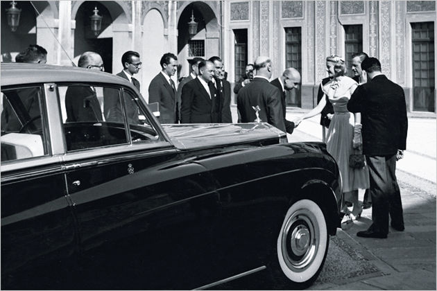 Models und Majestäten: Prominente und ihre Autos