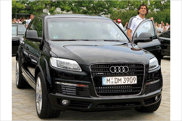 Models und Majestäten: Prominente und ihre Autos