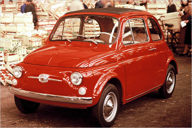 Zurück in die Zukunft: Die schönsten Retro-Autos und ihre Vorbilder