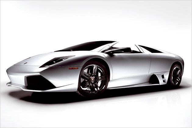 Vom Lamborghini bis zum Panzer: Die coolsten Mietautos