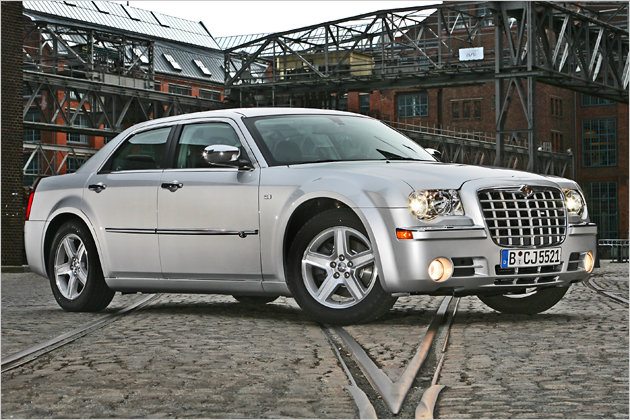 Auto-Verwandte: Schwestermodelle und technische Zwillinge