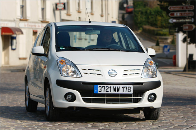 Auto-Verwandte: Schwestermodelle und technische Zwillinge
