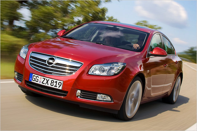Auto-Verwandte: Schwestermodelle und technische Zwillinge