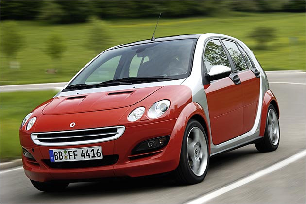 Auto-Verwandte: Schwestermodelle und technische Zwillinge