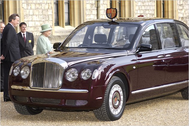 Royal unterwegs: So fahren William, Kate und die Queen