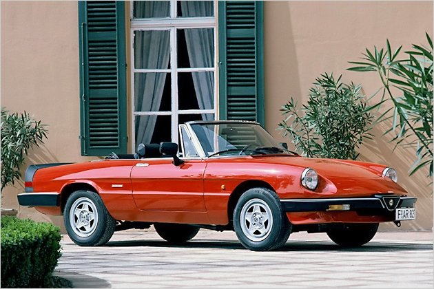 Heckflosse, Käfer, Mustang - Die beliebtesten Oldtimer der Deutschen