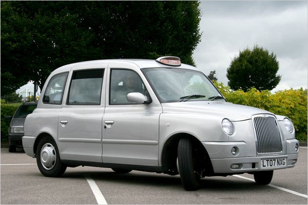 Hallo Taxi! Kraftdroschken aus aller Welt