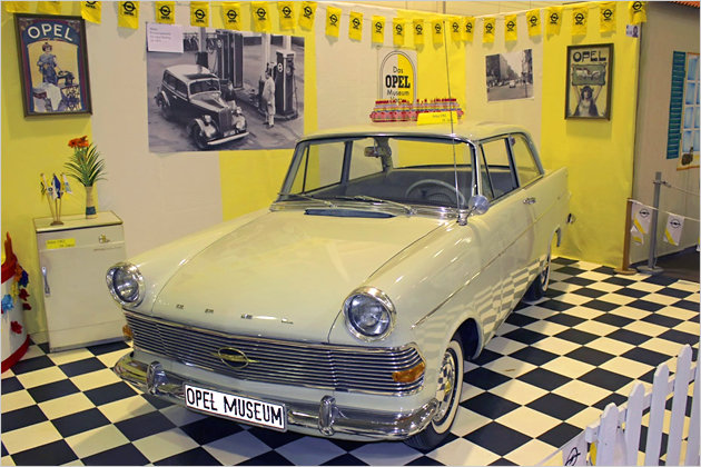 Techno Classica 2012: Die Highlights der großen Klassiker-Messe