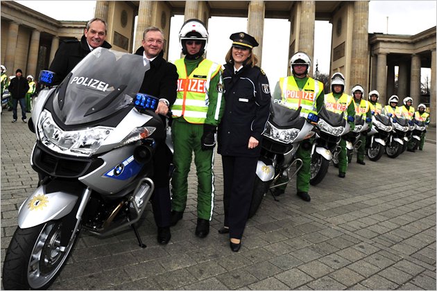 Eins, zwei, Polizei: Die schönsten Streifenwagen von gestern bis heute