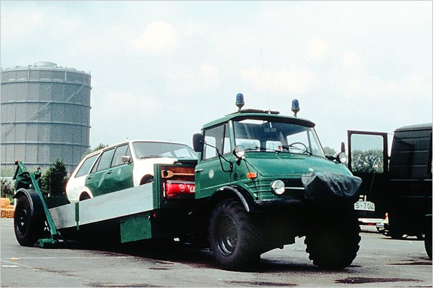 Eins, zwei, Polizei: Die schönsten Streifenwagen von gestern bis heute