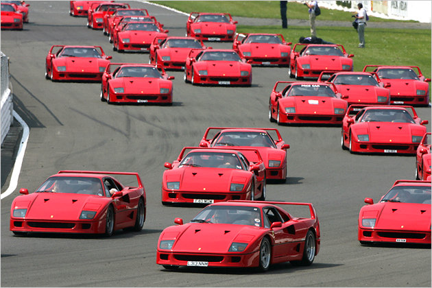 Club 300: Diese Autos knacken die 300-km/h-Marke