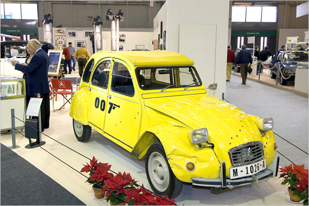 James Bond ist zurück: 007-Dienstwagen von Goldfinger bis Skyfall