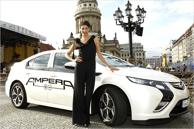 Prominente und ihre Autos: Welcher Star fährt welches Fahrzeug?
