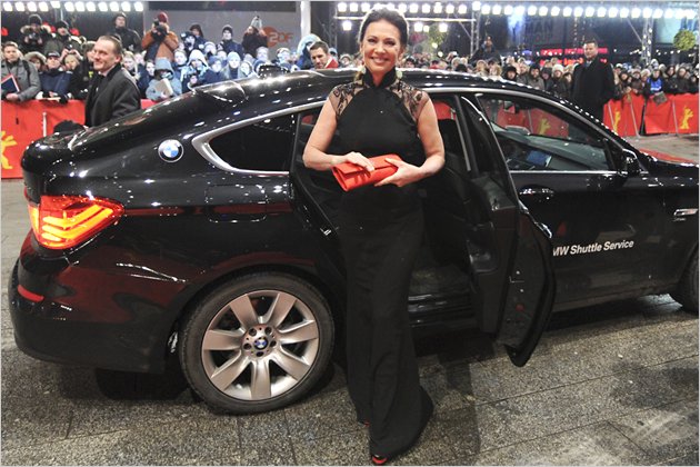 Prominente und ihre Autos: Welcher Star fährt welches Fahrzeug?