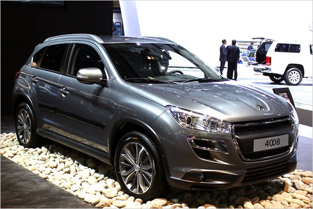 Moskauer Autosalon 2012: Die Highlights der Messe