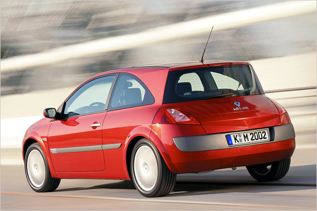 Voll daneben: Das sind die hässlichsten Autos der Welt