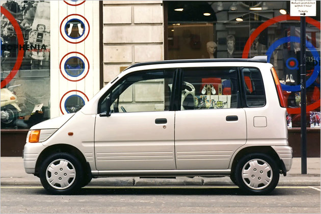 Voll daneben: Das sind die hässlichsten Autos der Welt