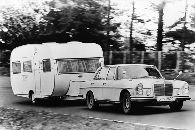 Mercedes S-Klasse: Mit dem Luxusliner durch die Jahrzehnte