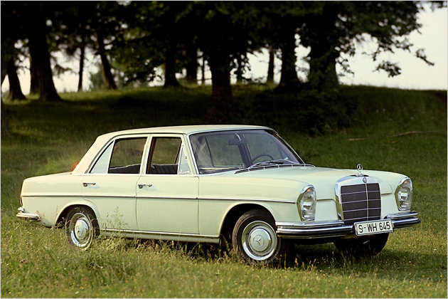 Mercedes S-Klasse: Mit dem Luxusliner durch die Jahrzehnte