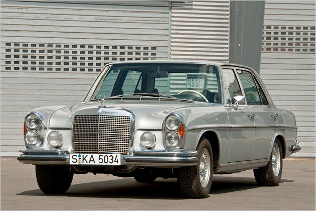 Mercedes S-Klasse: Mit dem Luxusliner durch die Jahrzehnte