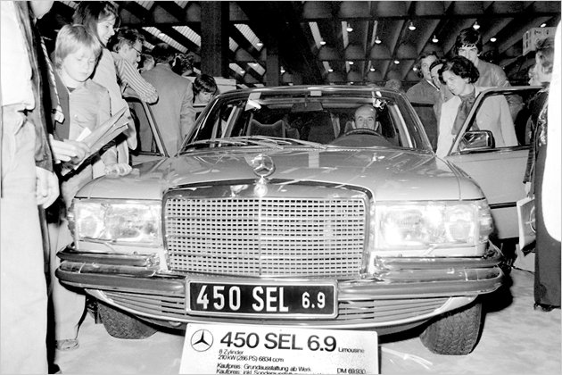 Mercedes S-Klasse: Mit dem Luxusliner durch die Jahrzehnte