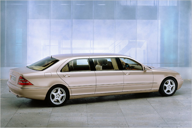 Mercedes S-Klasse: Mit dem Luxusliner durch die Jahrzehnte