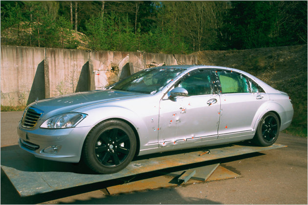 Mercedes S-Klasse: Mit dem Luxusliner durch die Jahrzehnte