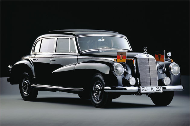 Mercedes S-Klasse: Mit dem Luxusliner durch die Jahrzehnte