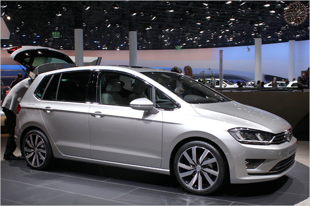 VW Golf Sportsvan: Erste Sitzprobe im neuen Hochsitz-Golf