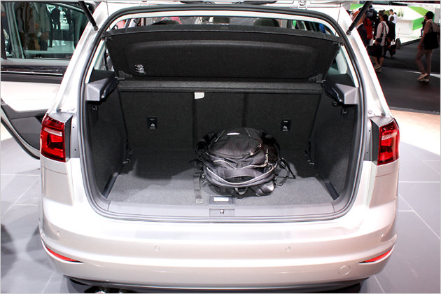 VW Golf Sportsvan: Erste Sitzprobe im neuen Hochsitz-Golf