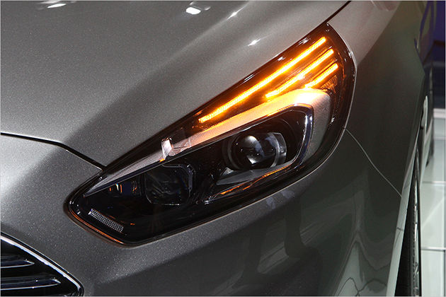 Ford S-Max 2015: Sitzprobe, technische Daten und Marktstart
