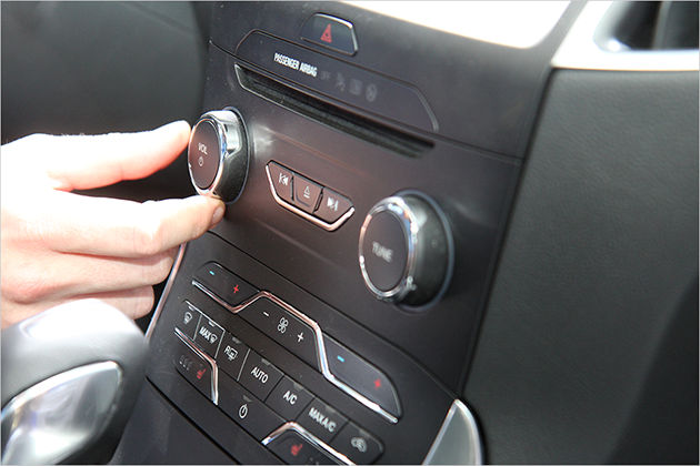 Ford S-Max 2015: Sitzprobe, technische Daten und Marktstart