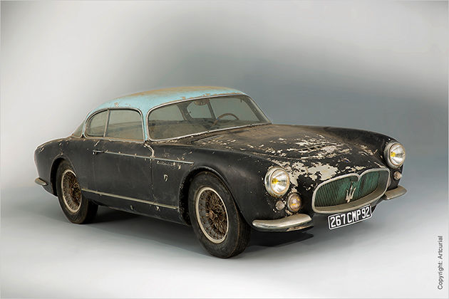 Oldtimer-Auktionen von Bonhams und Artcurial auf der Rétromobile 2015 