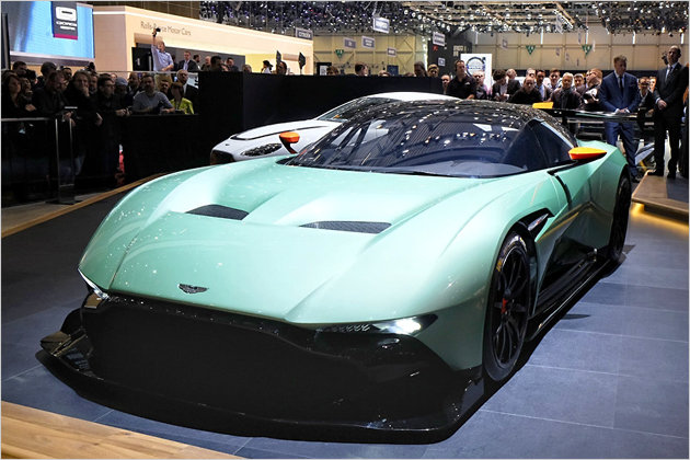 Insel der Seligen: England stellt die Stars auf dem Genfer Autosalon 2015