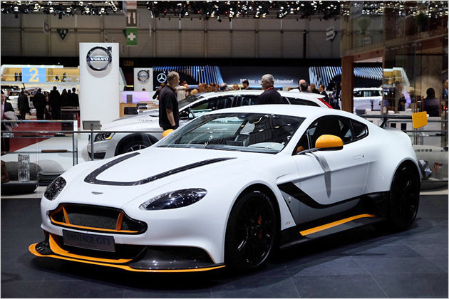 Insel der Seligen: England stellt die Stars auf dem Genfer Autosalon 2015