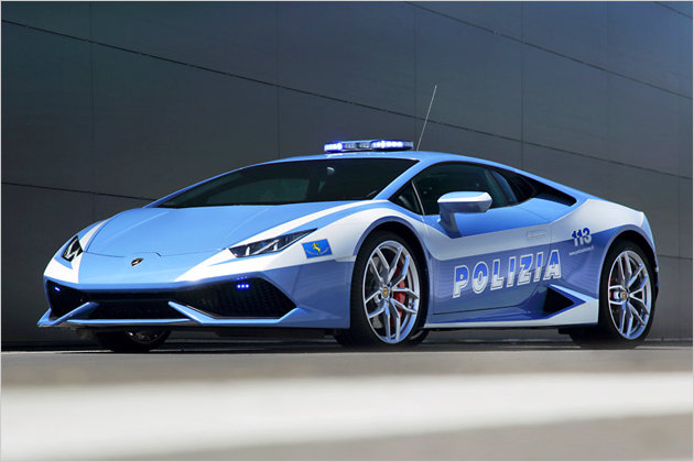 BMW i8, Bugatti Veyron und Co: Das sind die stärksten Polizeiautos der Welt