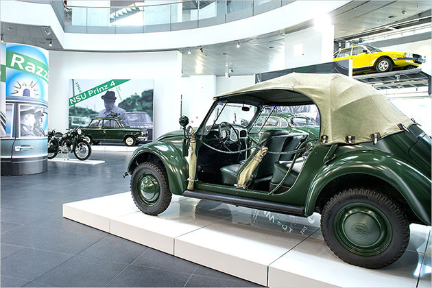 Razzia! Historische Polizeiautos im Audi-Museum als Bildergalerie